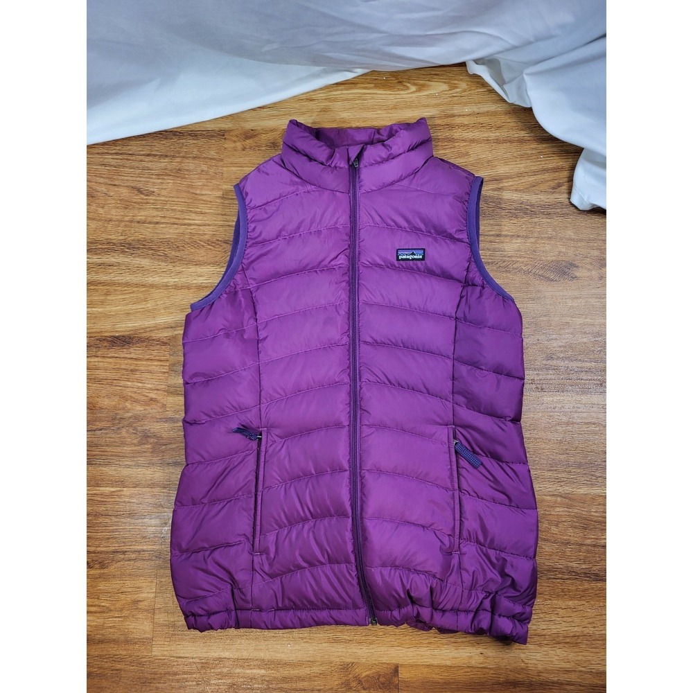 PATAGONIA Girls XL (14) DOWN Puffer VEST Sweater Kid PURPLE Logo Pockets Outdoor